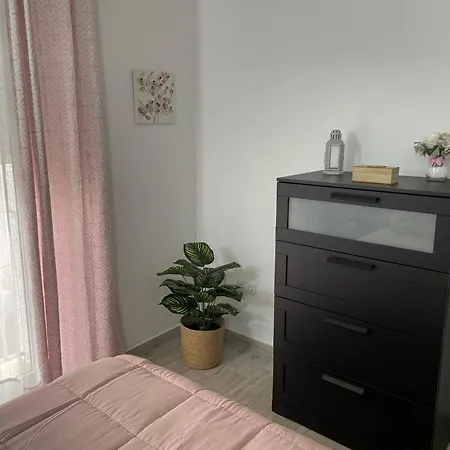 Casa Delia Apartment Bornos